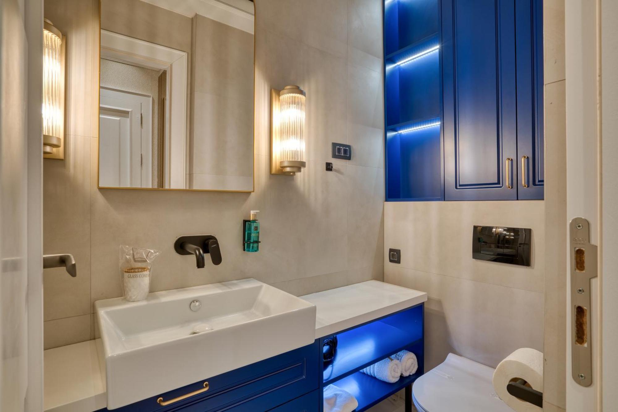 Hive Luxury By Mn Apartment Kotor