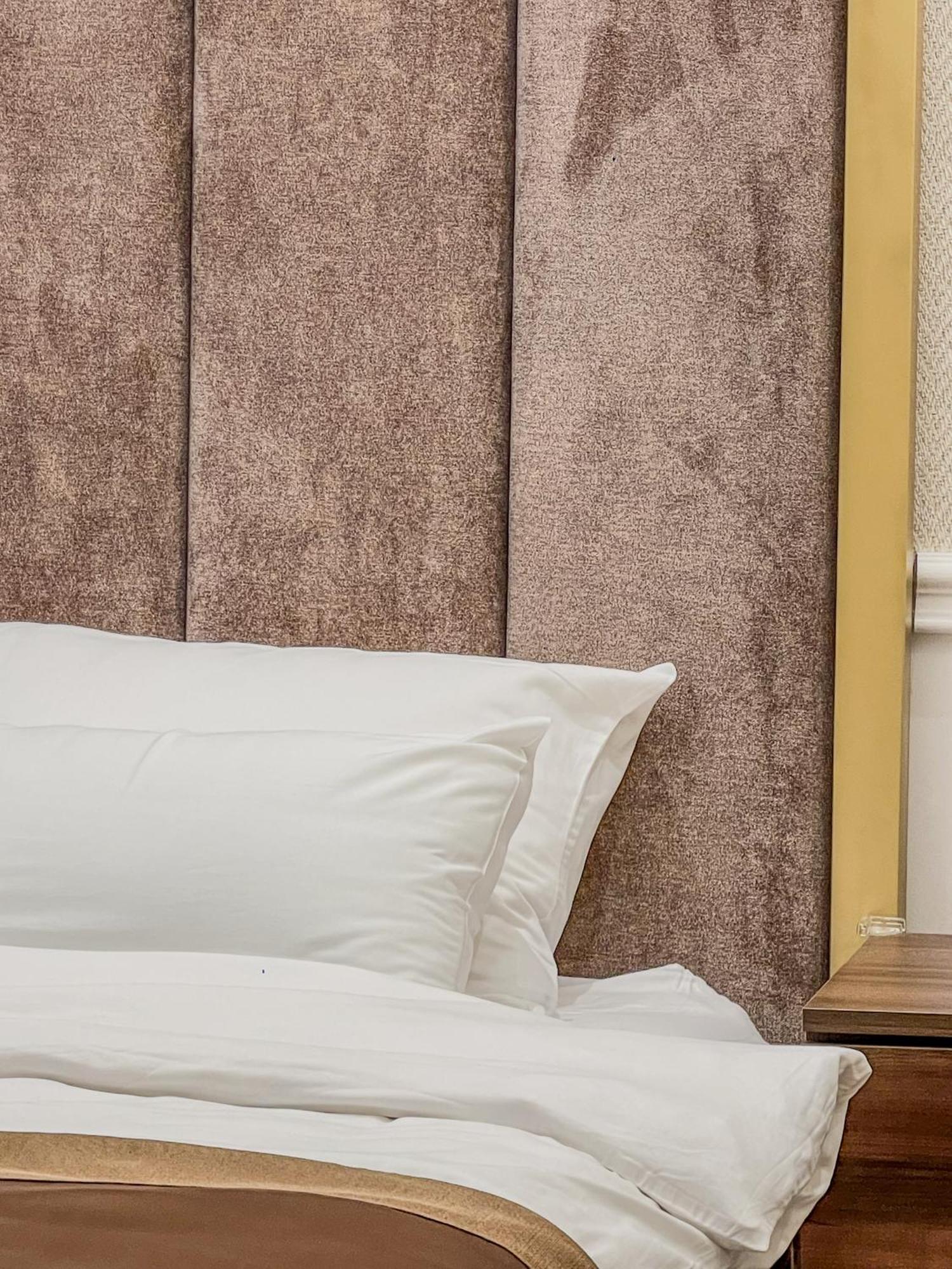 Hive Luxury By Mn Kotor